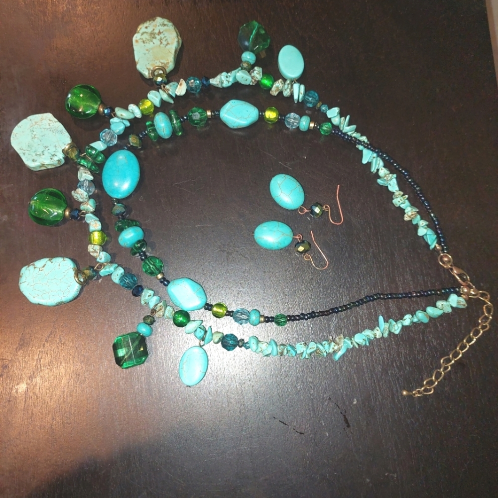 Genuine Turquoise necklace & earring set